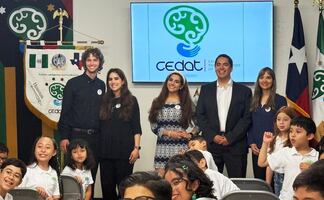 Mexicanos abren el CEDAT USA, un espacio para la comunidad latina y niños sobredotados en Houston