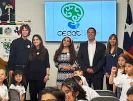 Mexicanos abren el CEDAT USA, un espacio para la comunidad latina y niños sobredotados en Houston