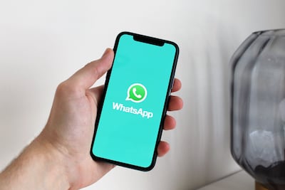 ¿Cómo activar la nueva llave de acceso de WhatsApp en varios celulares?