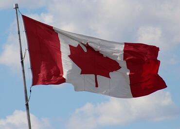 Buscan mecánicos hidráulicos para trabajar en Canadá; pagan $46,000