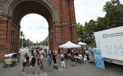 Covid. Tres cuartas partes de Italia estará el lunes en "zona amarilla"