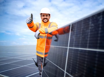 ¿Son gratis? Estos son los requisitos que pide la CFE y la SENER para tener un panel solar en casa