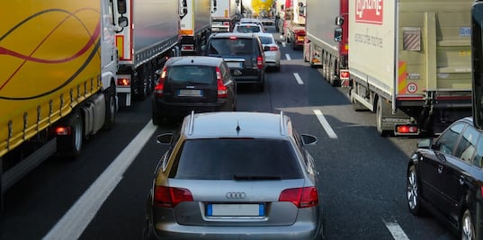 Inmigrantes de Nueva Jersey están cerca de obtener licencias de conducir 