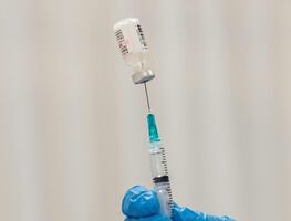 ¿Qué pasa al viajar a Canadá con una vacuna no autorizada?