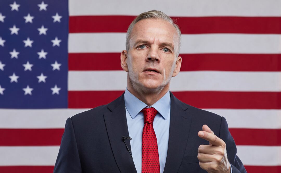 Solicitan mexicanos para trabajo en la Embajada de Estados Unidos en México; ofrece $418,836 y prestaciones. iStock/SeventyFour