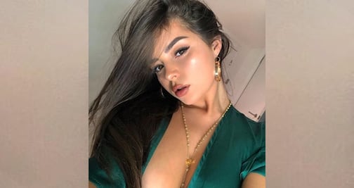 Demi Rose cautiva con braless y diminuto short