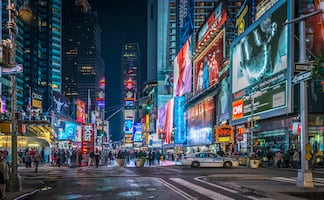 Ambientalistas alegan que las luces de Nueva York empeoran la crisis climática