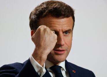 Emmanuel Macron anuncia “operación humanitaria” para evacuar a civiles de Mariúpol