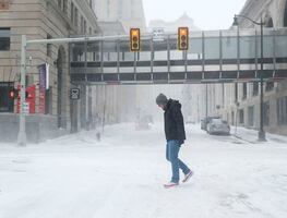 Reportan 50 muertos por la tormenta invernal que congela Estados Unidos