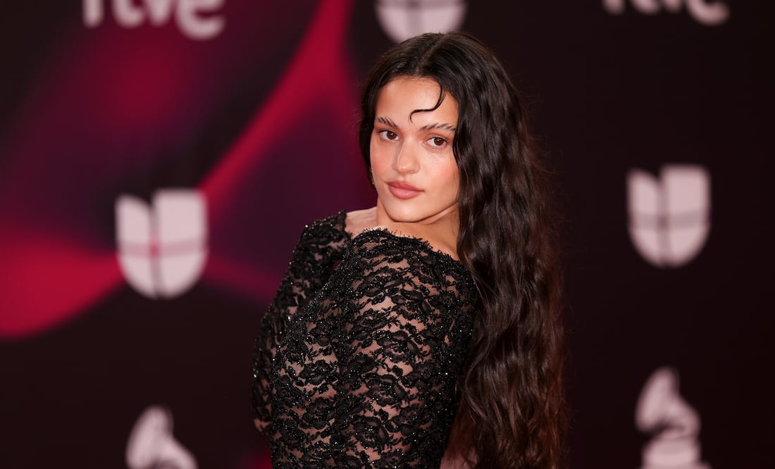 Rosalía revela su lado más espiritual: “Si no fuera cantante, estudiaría teología”. Foto: AP