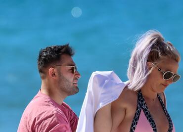 Britney Spears impacta con 'bikini body' en Hawái junto a su novio