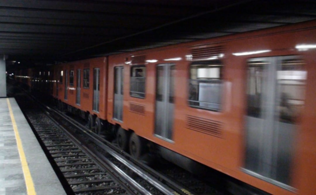 Línea 1 Metro CDMX: Estaciones cerradas y cuándo abren. Foto: iStock / LIVINUS
