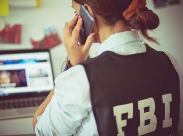 Mujer regresa a Estados Unidos después de estar secuestrada 8 meses en México