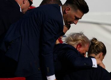 Trump confirma que la bala le alcanzó en la oreja derecha. FOTOS