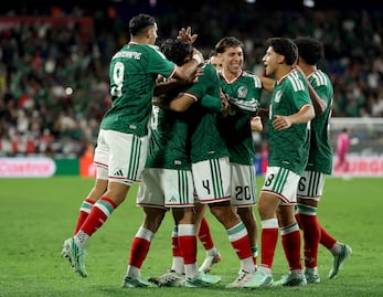 Estados Unidos llega con 8 goles y México con 2 empates: ¿quién es favorito para el sábado?