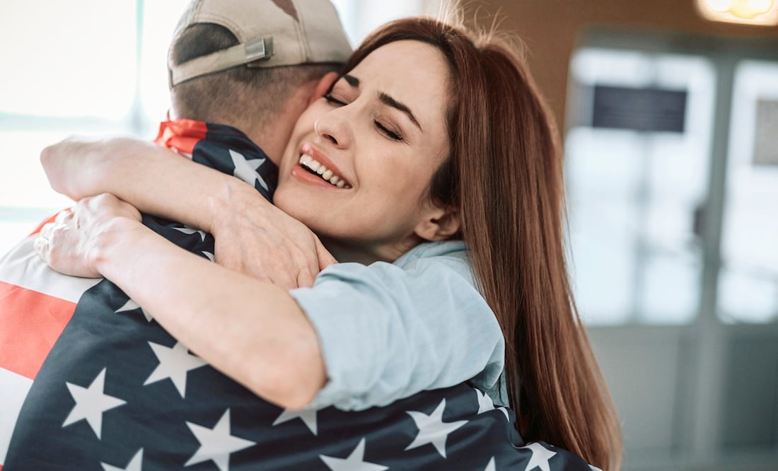 Visita de familiares/ iStock/ YakobchukOlena