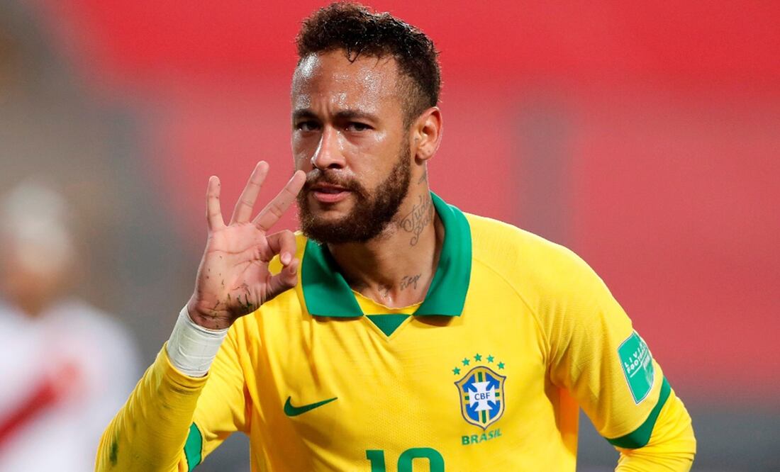 Multan a Neymar por unas obras en una casa de playa que violan las leyes ambientales. Foto: EFE