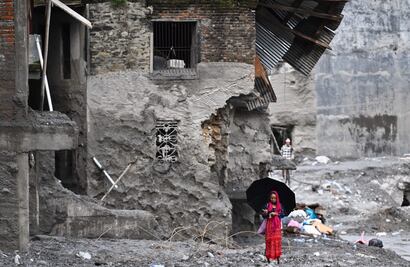 Riada en Nepal: sube a más de 1,000 la cifra de muertos y hay 4,462 desaparecidos