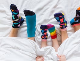 Día del Síndrome de Down. ¿Por qué se usan calcetines de colores y disparejos el 21 de marzo?