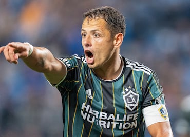 Jugadoras de Chivas e influencer reaccionan ante comentarios de 'Chicharito': "El problema es la masculinidad frágil"