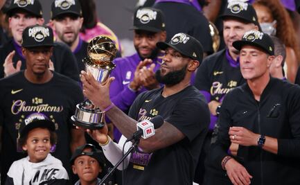 Estrellas del deporte estadounidense aclaman victoria de Biden