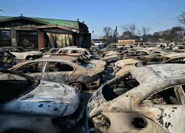 Aumenta a once el número de muertos por los incendios de Los Ángeles