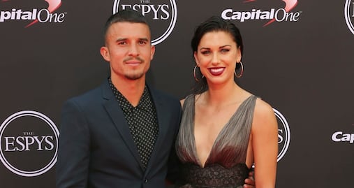 El futbolista de origen mexicano que conquistó a Alex Morgan