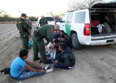 Gobiernos de 10 países de Latinoamérica expresan “grave preocupación” por deportación masiva de migrantes