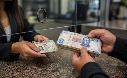 Por este monto tu banco te pedirá tu INE sí o sí: evita bloqueos en tu cuenta 