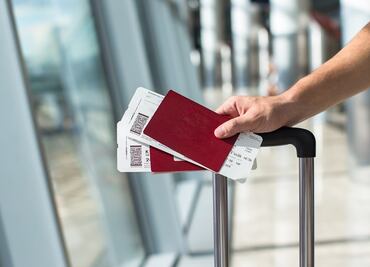 Precios de boletos de avión y autos usados se disparan en Estados Unidos