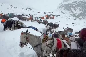 Avalancha en el Everest: así sobrevivieron cientos de excursionistas atrapados por la tormenta