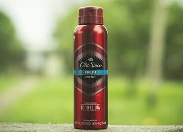 ¿Cómo volar a Estados Unidos con desodorante en el equipaje?