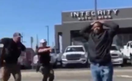 Video. Policías patean al hombre equivocado durante arresto