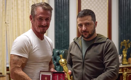 Video. Sean Penn entrega al presidente Zelenski su Oscar