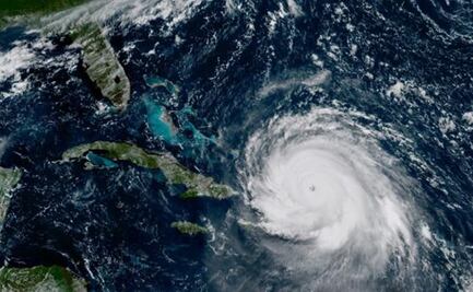 Huracán Douglas alcanza la categoría 3 rumbo a Hawái