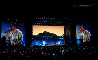 Bad Bunny y Zelenski, entre los más influyentes, según Bloomberg