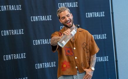Maluma se lanza como empresario con su propia marca de mezcal 'Contraluz'