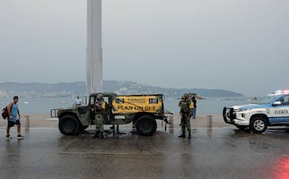 Vuelos cancelados y aeropuertos cerrados por huracán Otis en México