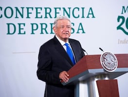 AMLO acusa a la UNAM de volverse conservadora y no estar "a la altura"