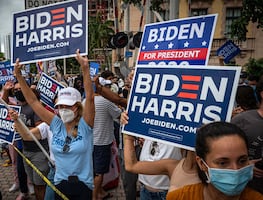 Latinos celebran la victoria de Joe Biden sobre Donald Trump