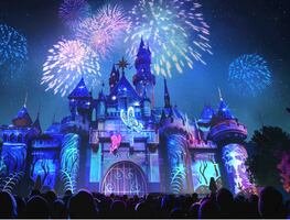 Nuevos espectáculos y atracciones llegarán a Disneyland en 2023 por Disney100
