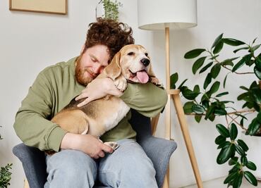 ‘Perrapeutas’. Las mejores razas de perros para personas con ansiedad y depresión; según expertos