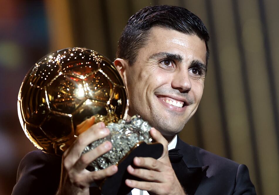 Rodri, primer español en 64 años en ganar el Balón de Oro: "Es un orgullo para el mediocampo" (Francia, España) EFE/EPA/MOHAMMED BADRA