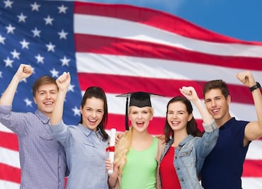 Ofrecen beca de 12 mil dólares en universidad de Nueva York