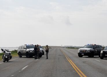 Tiroteo en base naval de Texas está 'relacionado con el terrorismo', dice FBI