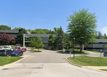 EU crea universidad falsa para atraer migrantes y deportarlos