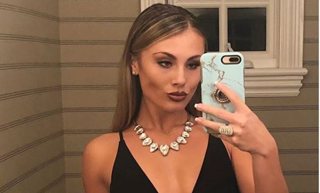 Instagram @foreveramollie