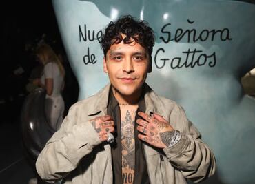 Critican a Christian Nodal por “abusar del Photoshop” en portada de la revista Rolling Stone. FOTO
