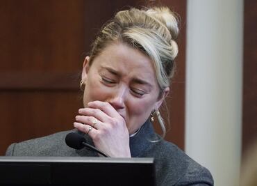 Amber Heard dice que por culpa de Johnny Depp acortaron su papel en "Aquaman"