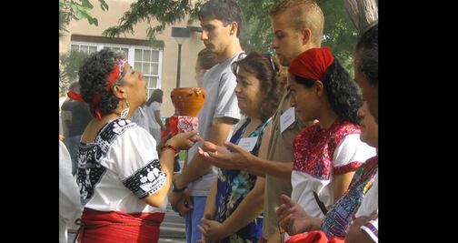 La universidad de EU que ofrece cursos de curanderismo